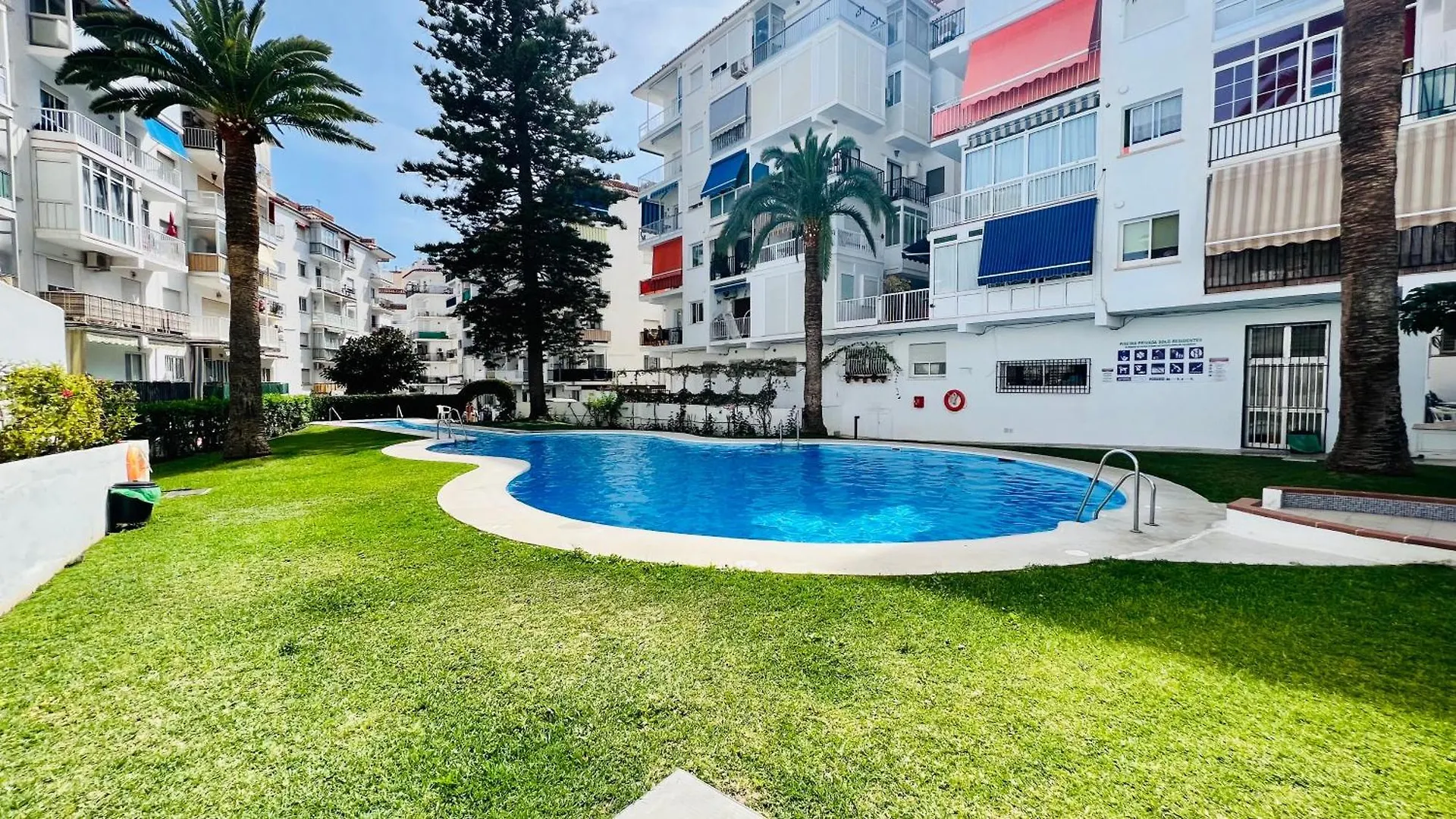 Estudio Costa En El Centro De Nerja - South Costa